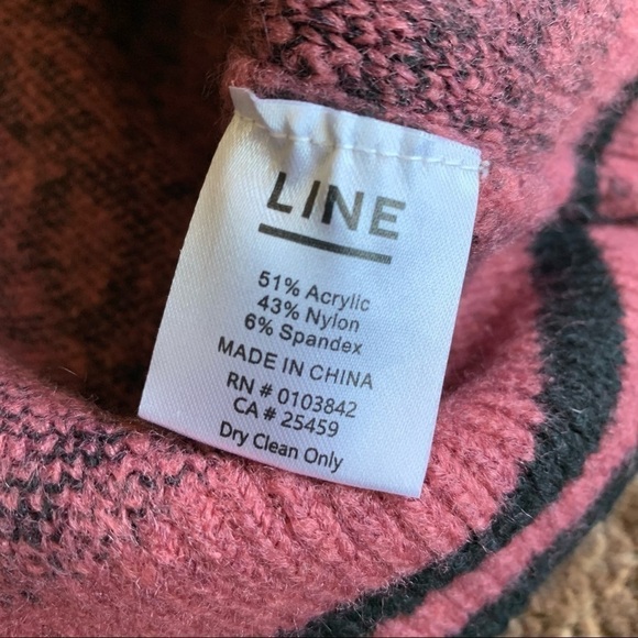 Line Samantha V-Neck Burnt Berry Leopard Sweater - Picture 7 of 8